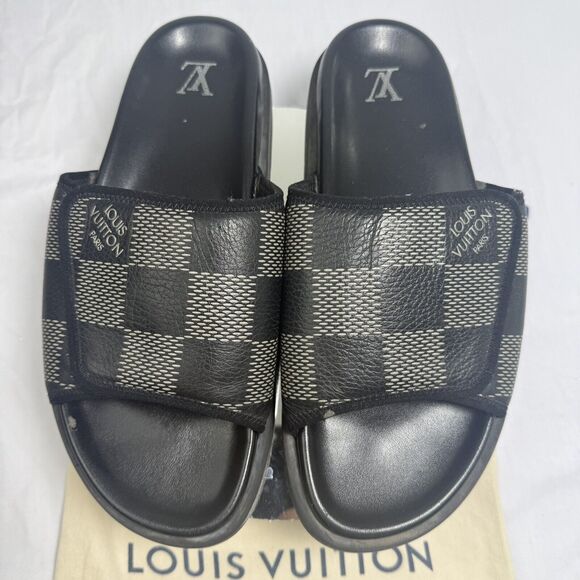Louis Vuitton Miami Mule Sandals 1ACR2P - Size 9 US / 42 EU - Damier - Authentic - Picture 3 of 8